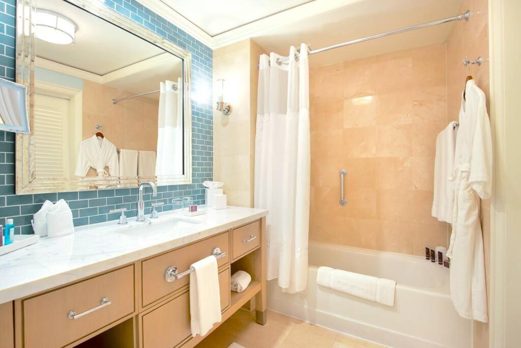Stunning Studio Apartment Located At The Ritz Carlton-Key Biscayne Miami Exterior foto