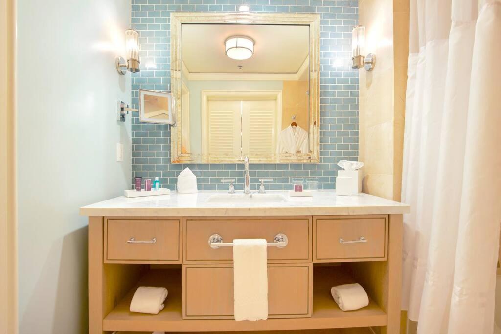 Stunning Studio Apartment Located At The Ritz Carlton-Key Biscayne Miami Exterior foto